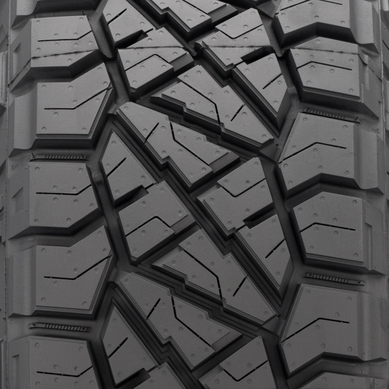 Nitto Ridge Grappler Tire