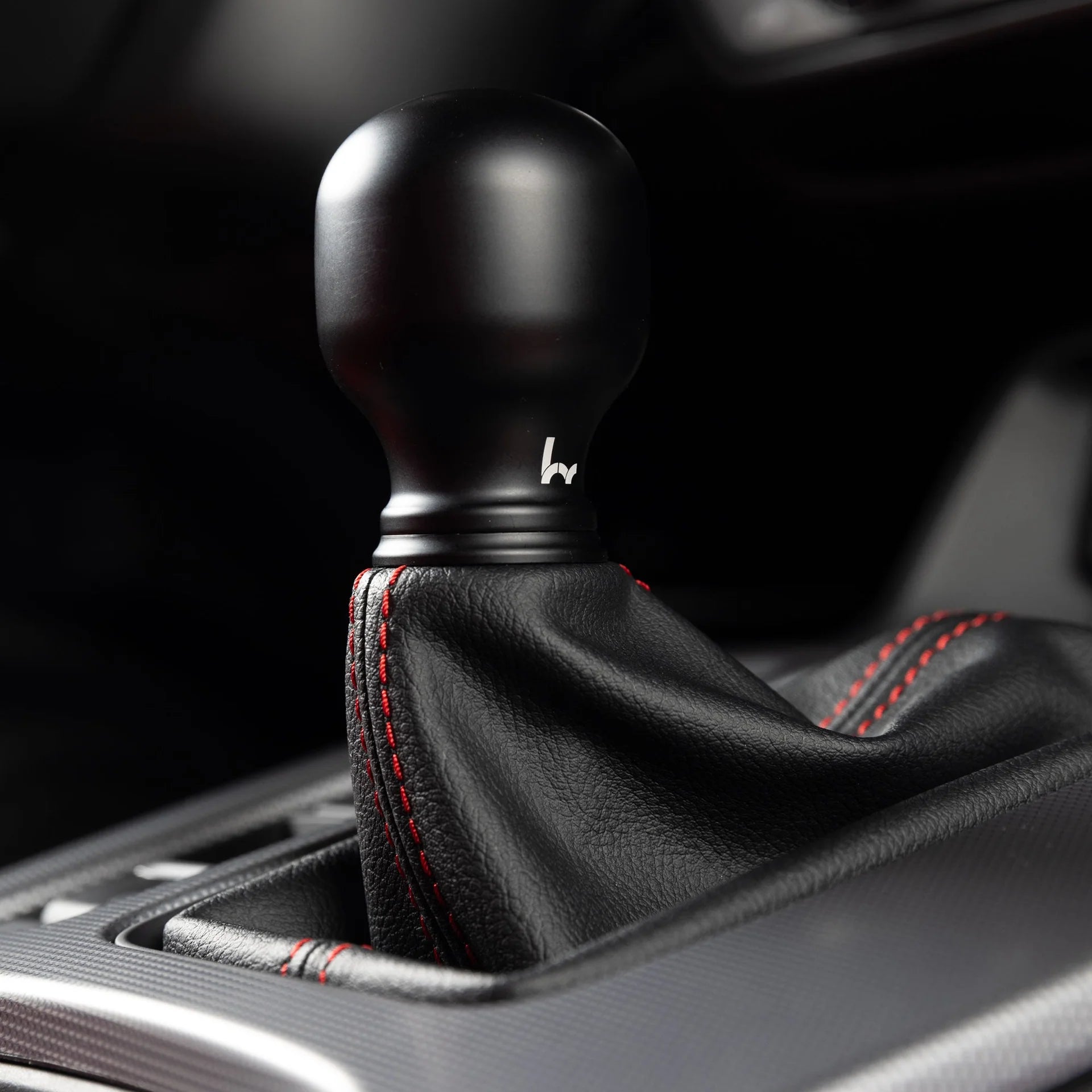 Hybrid Racing Chicane Shift Knob