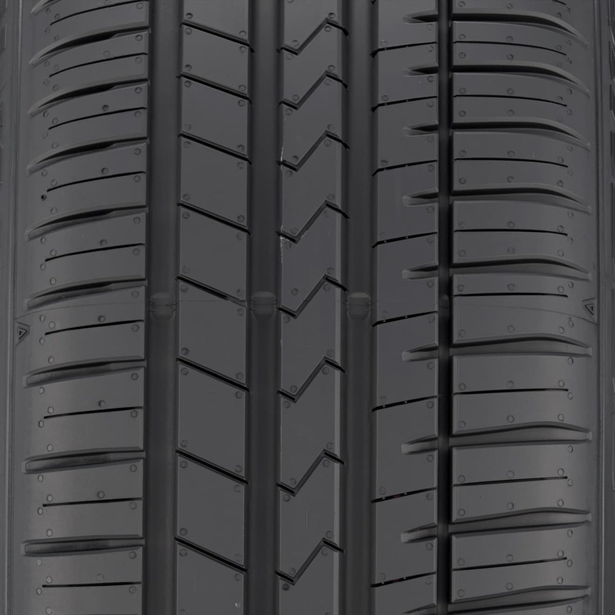 Falken Azenis FK510A SUV Tire