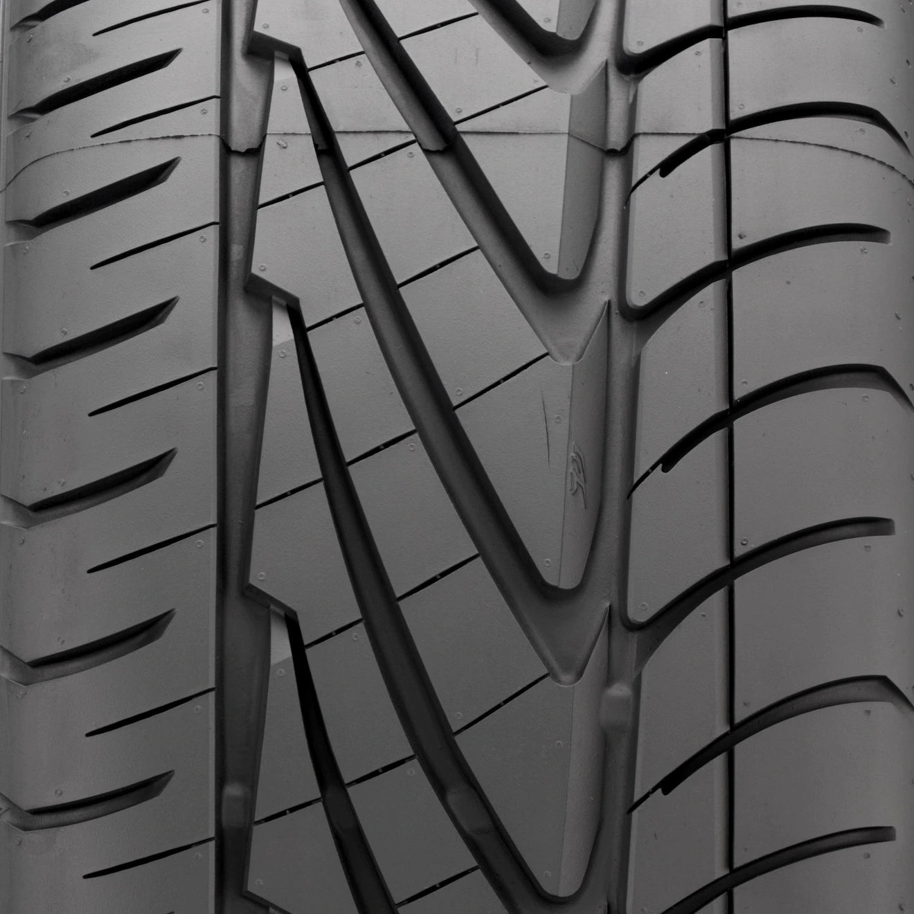 Nitto Neo Gen Tire