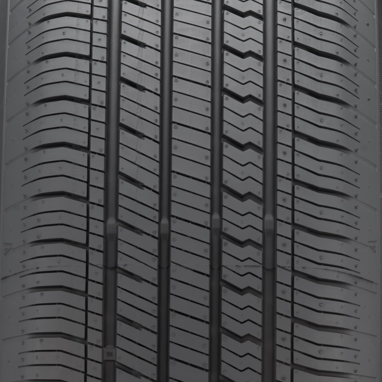 Yokohama Geolandar X-CV G99 Tire